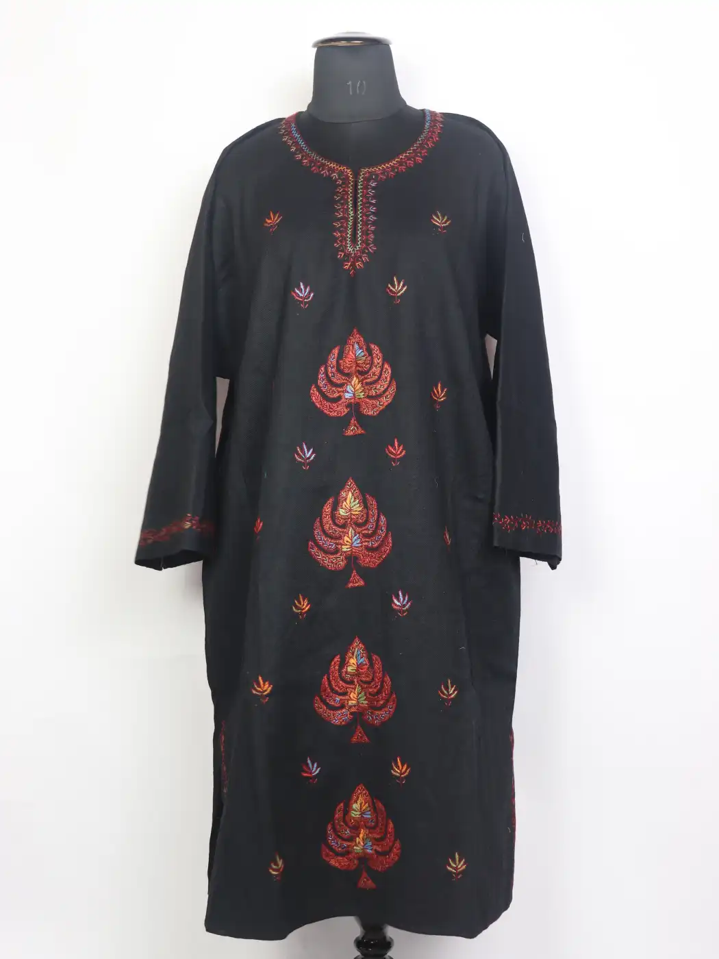 Anisa Kashmiri Pheran in Black Raffal Wool with Hand Sozni Boothi Work