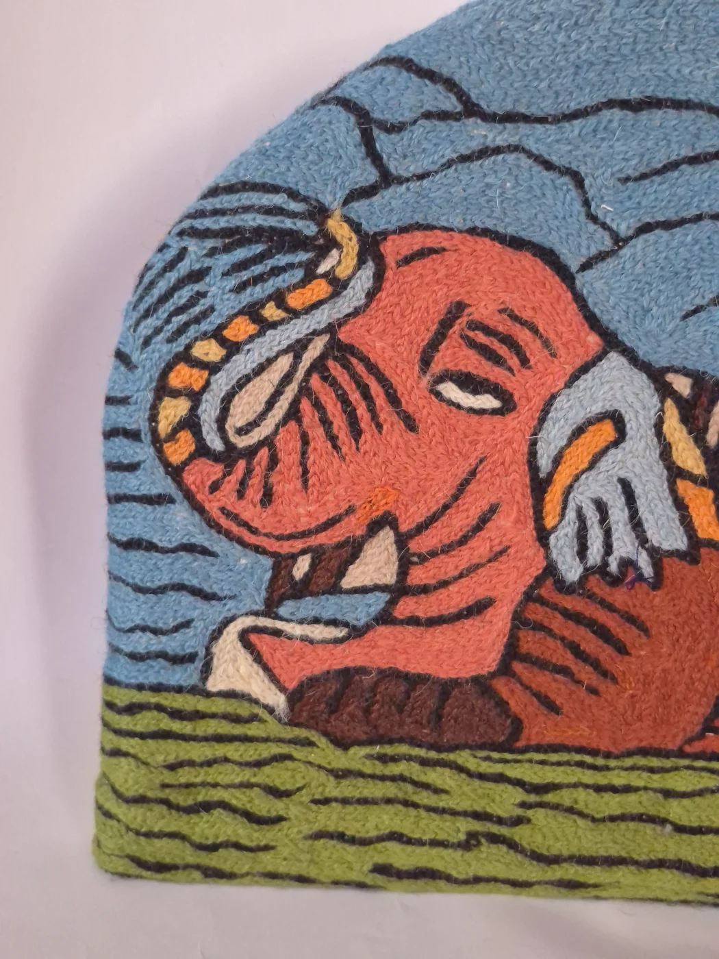 Aqsa Kashmiri Handmade Elephant Chain Stitch Wool Thread Tea Cozy - Image 2