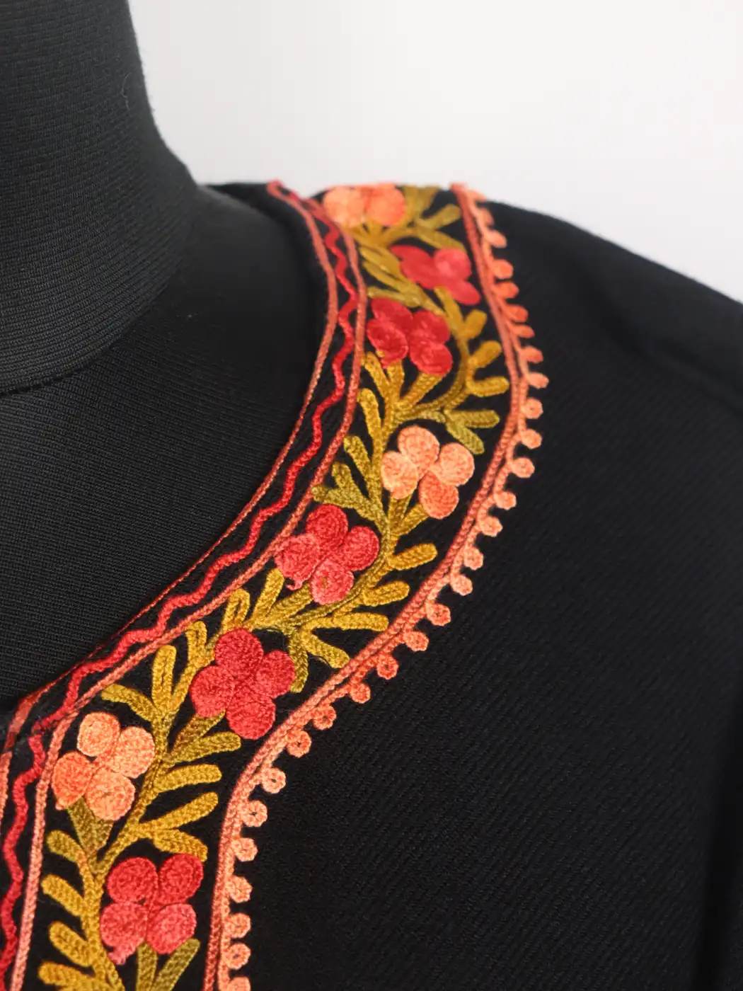 Areeha Kashmiri Cashmilon Wool Aari Embroidery Pheran Black - Image 3