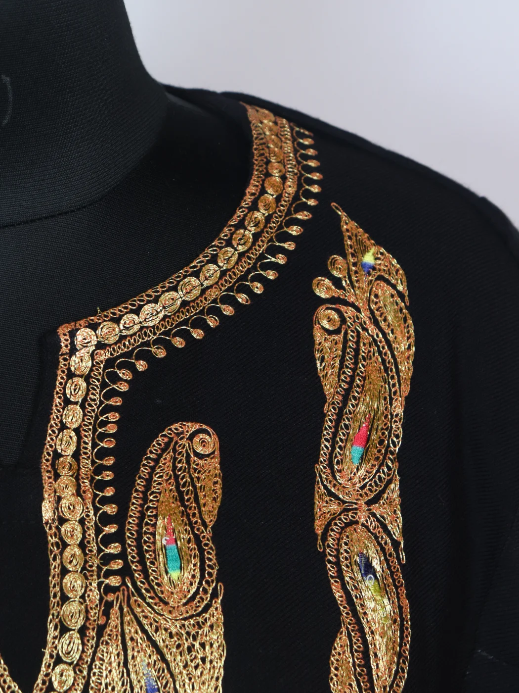 Aseela Kashmiri Pheran In Cashmilon Wool With Botte Tilla Embroidery | Black | 3 Piece Set - Image 3