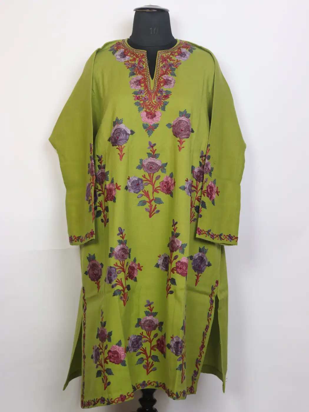 Awleen Kashmiri Green Boothidar Aari Work Pheran in Raffal Wool