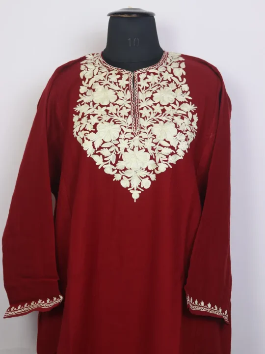 Banafsha Kashmiri Aari Embroidered Maroon Cashmilon Pheran - Image 2