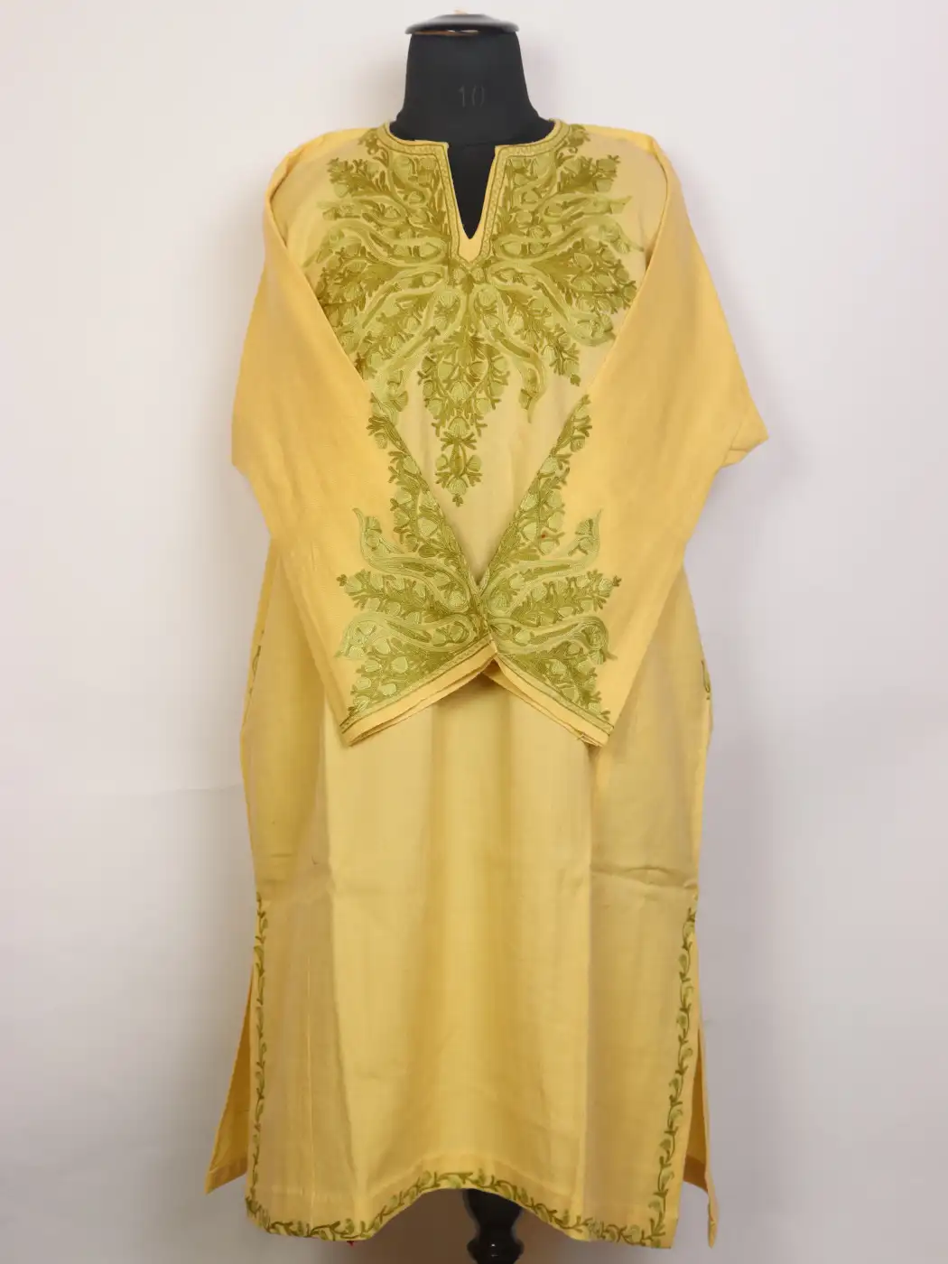 Elara Kashmiri Beige Sleeve Pointed Rezkaar Aari Embroidered Pheran in Raffal Wool