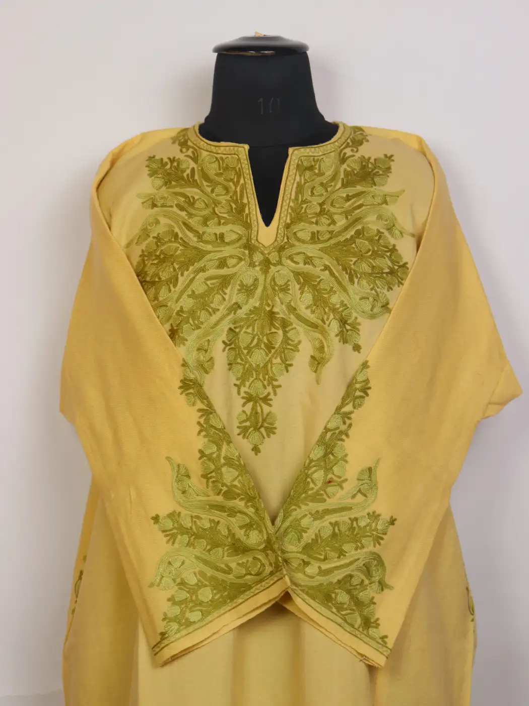 Elara Kashmiri Beige Sleeve Pointed Rezkaar Aari Embroidered Pheran in Raffal Wool - Image 2