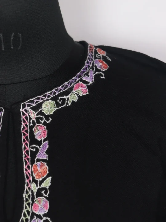 Emaan Kashmiri Pheran In Raffal Wool With Hand Sozni Paper Mache Work | Black - Image 3