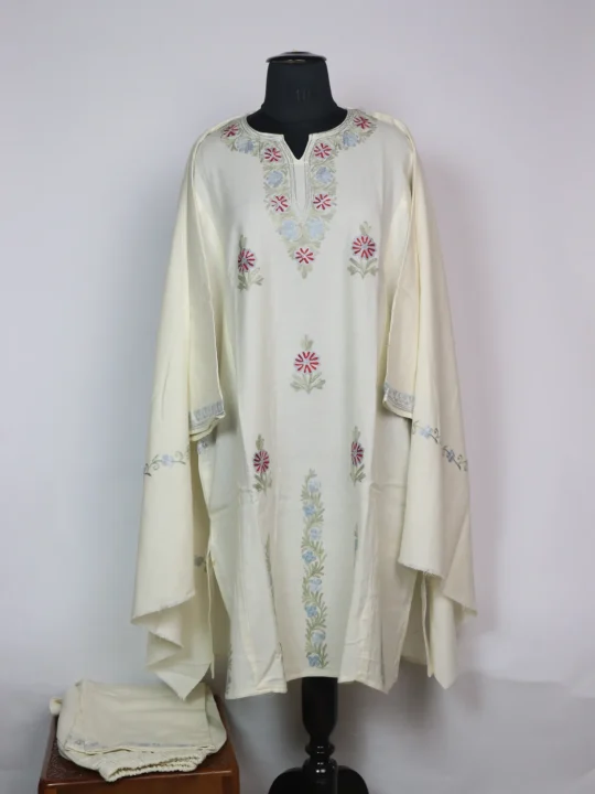 Fariyal Kashmiri Pheran 3 Pc Set In Cashmilon wool With Aari Work | Cream