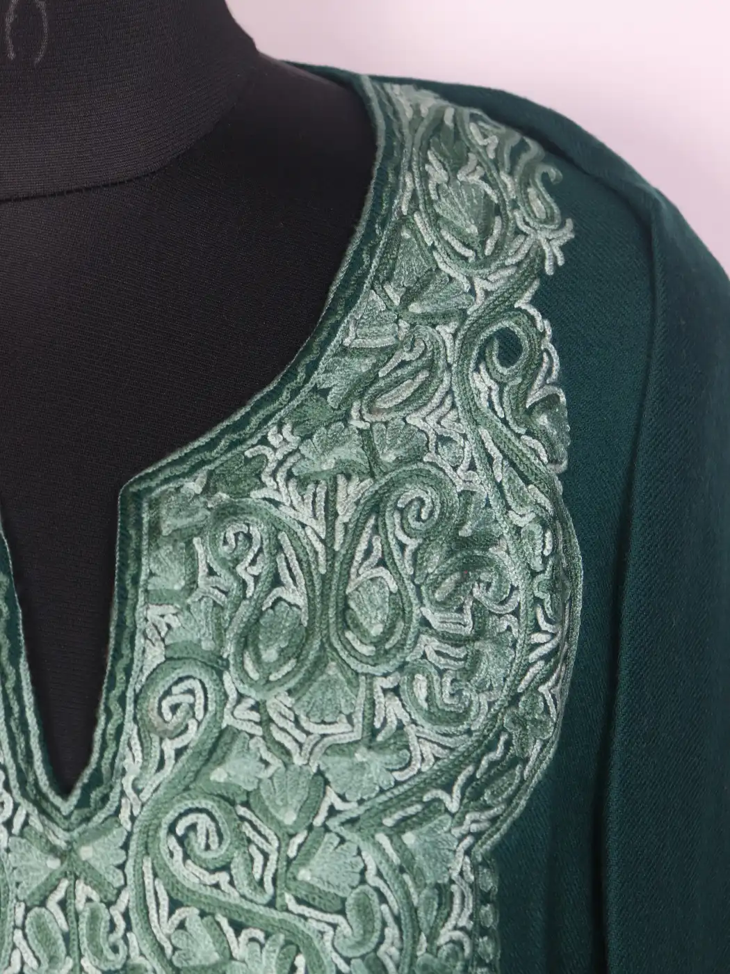 Gulafreen Kashmiri Green Pheran with Hand Aari Embroidery in Raffal Wool - Image 3