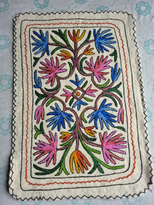 Gulrang Hand Embroidered Wool Rug – Traditional Kashmiri Floral Design | 3 × 2 ft