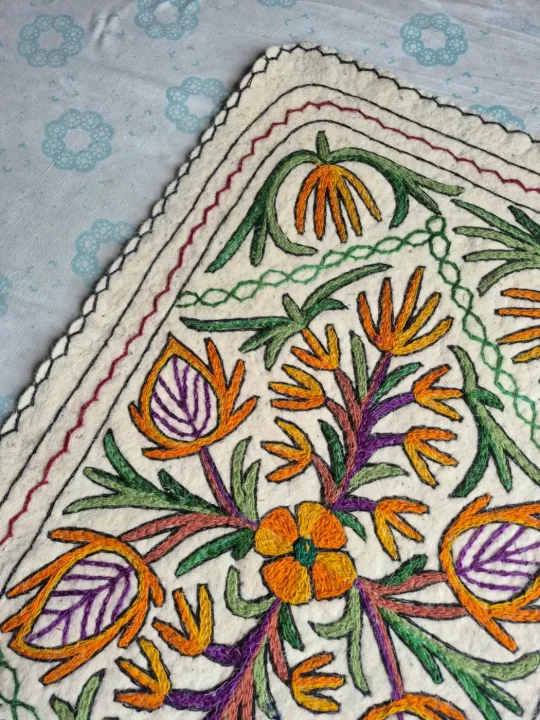 Gulshan-e-Rang Hand Embroidered Namda Rug – Floral Design | 3×2 ft - Image 3