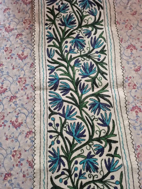 Hand Embroidered Kashmiri Namda Runner with Blue Floral Vine Design – 6x2 - Image 3