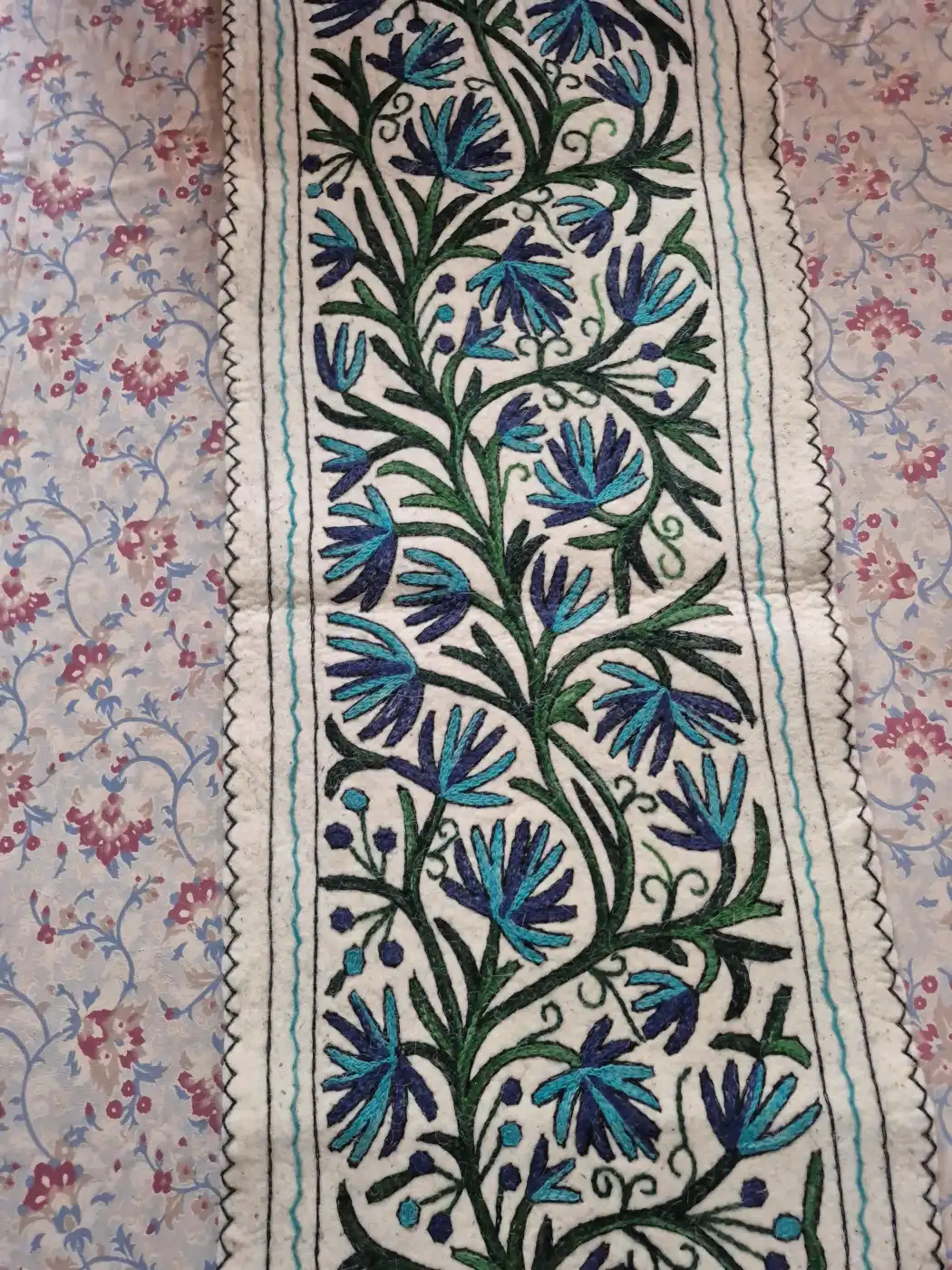 Hand Embroidered Kashmiri Namda Runner with Blue Floral Vine Design – 6x2 - Image 3