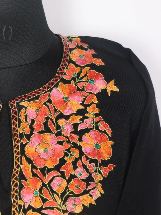 Black Kashmiri Pheran In Raffal Wool With Hand Sozni and Paper Mache Embroidery | Hooriya - Image 3