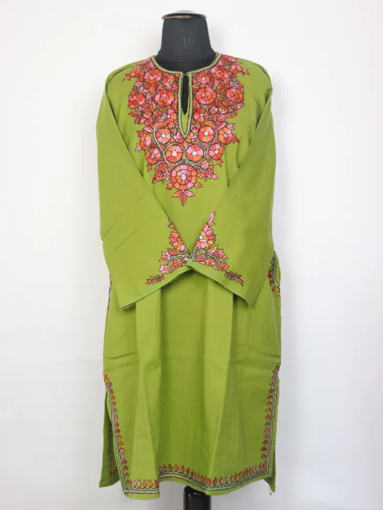 Iffat Kashmiri Pheran in Raffal Wool Hand Sozni Paper Mache Work | Green