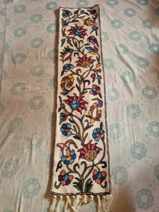 Sopar Kashmiri Wool Thread Embroidery Chain Stitch Handmade  Runner 4*1.5ft - Image 3