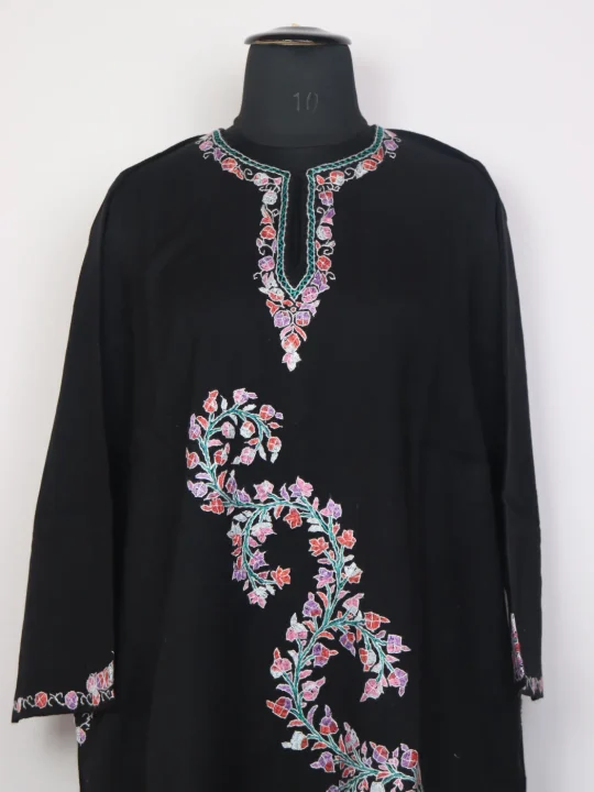 Isra Kashmiri Pheran In Raffal Wool With Hand Sozni and Paper Mache Embroidery | Black - Image 2