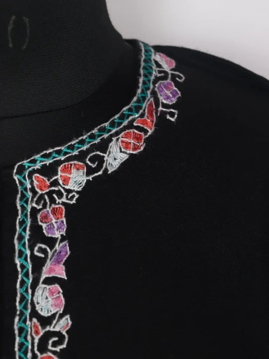 Isra Kashmiri Pheran In Raffal Wool With Hand Sozni and Paper Mache Embroidery | Black - Image 3