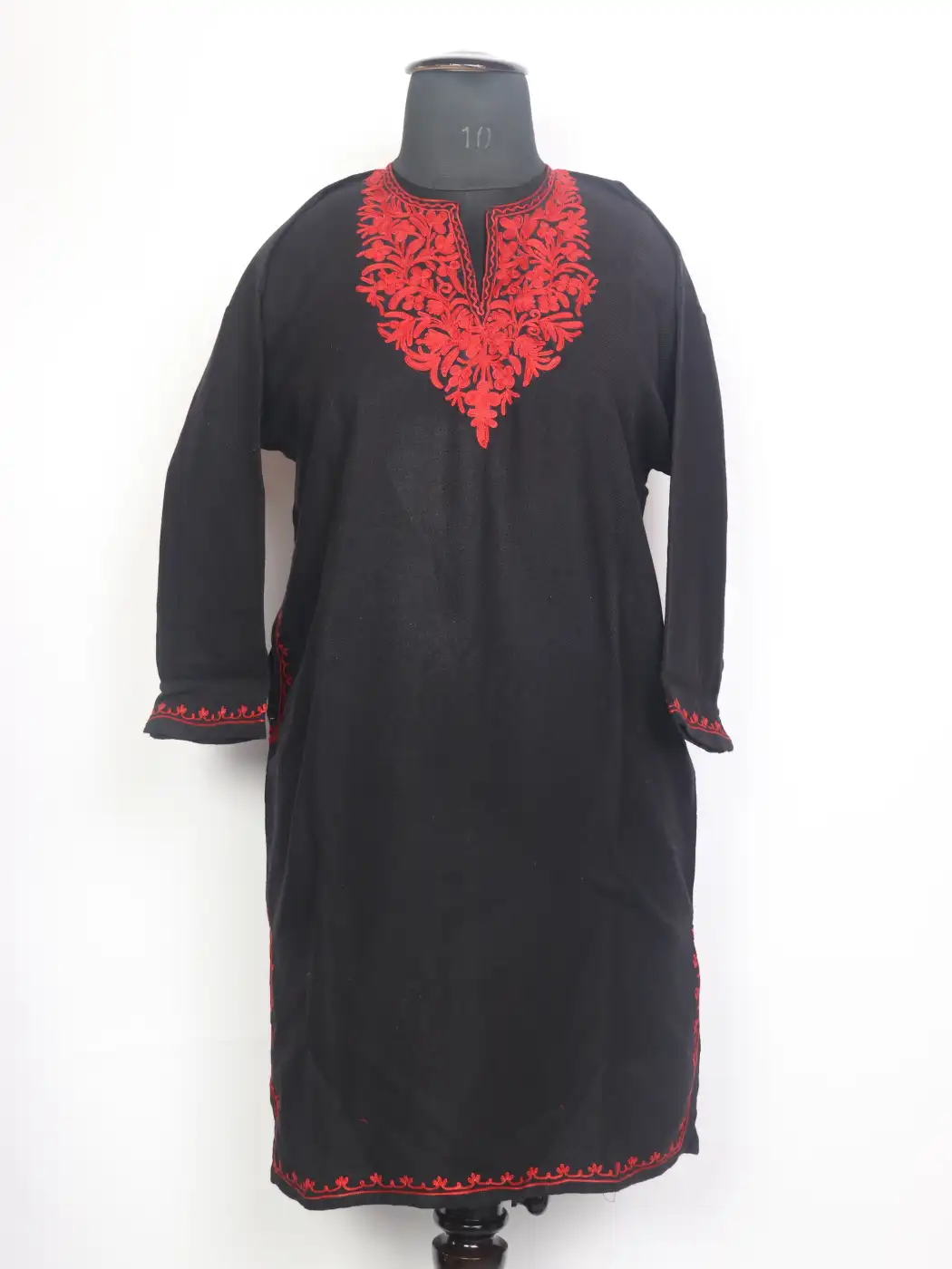 Kainat Kashmiri Girls Pheran in Black Cashmilon Wool with Aari Work(12 to 13Y)