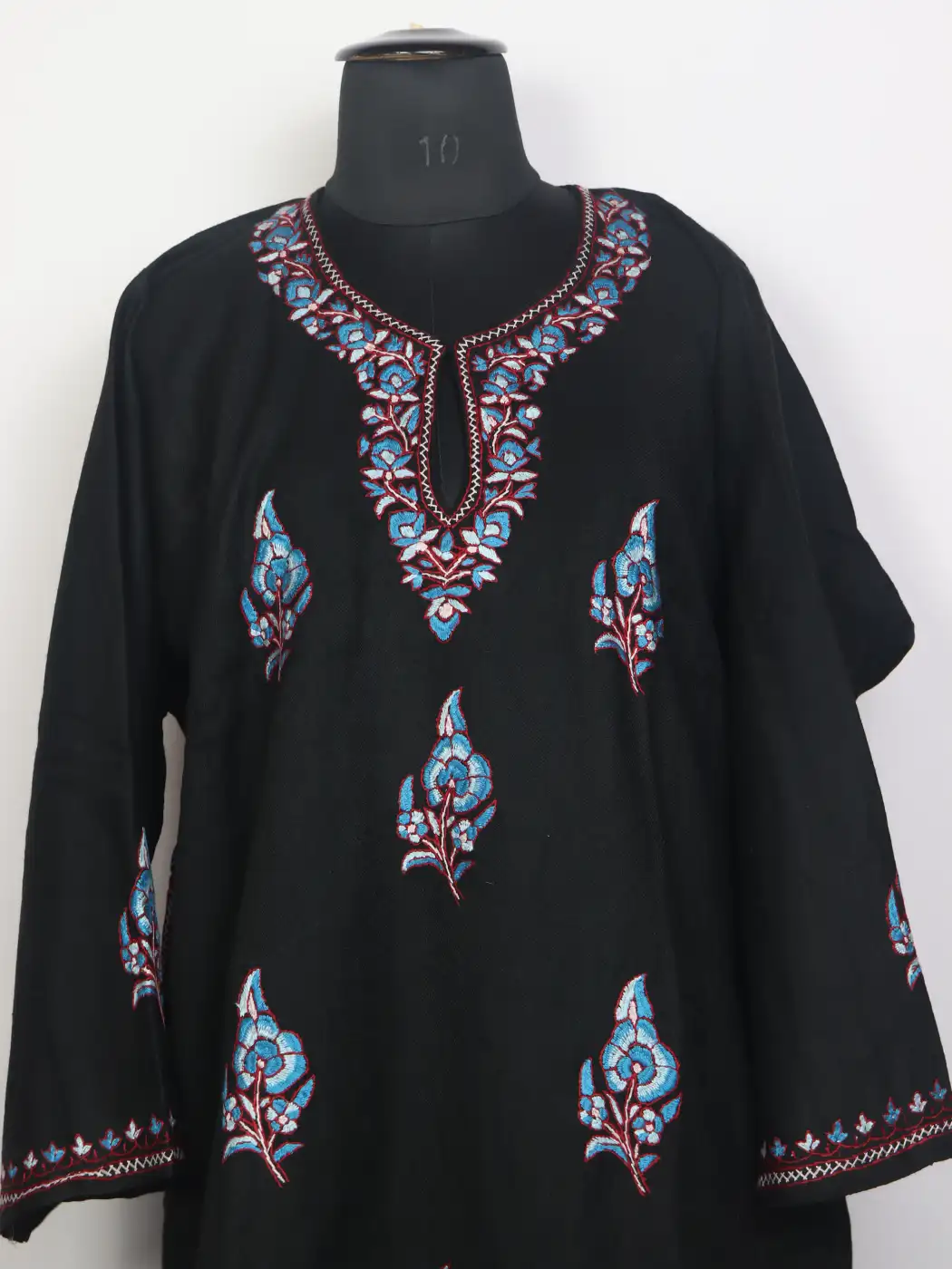 Kamal Kashmiri 3pc Hand Sozni Paper Machie Style Black Pheran Set in Raffal Wool - Image 2