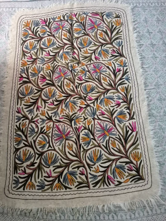Kashmiri 7x5 Handmade Namda Rug Farsh With Embroidery
