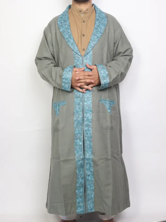Kashmiri Cashmilon Wool Gown for Men | Imran Grey Bathrobe with Aari Embroidery
