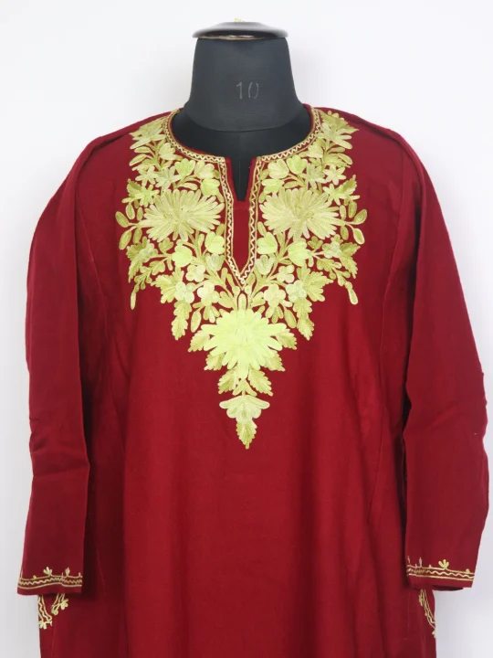 Bisma Kashmiri Pheran In Maroon Cashmilon Wool For Women With Aari Kaam - Image 2
