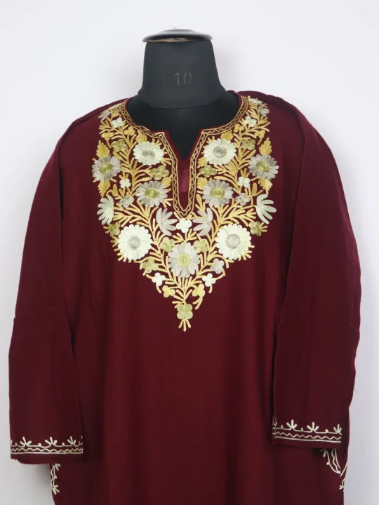 Kashmiri Noori Pheran In Maroon Cashmilon Wool For Women With Aari Kadhai - Image 2