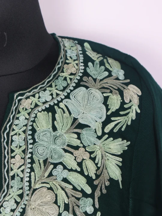 Kashmiri Pheran Aaniya In Green Cashmilon Wool For Women With Aari Embroidery - Image 3