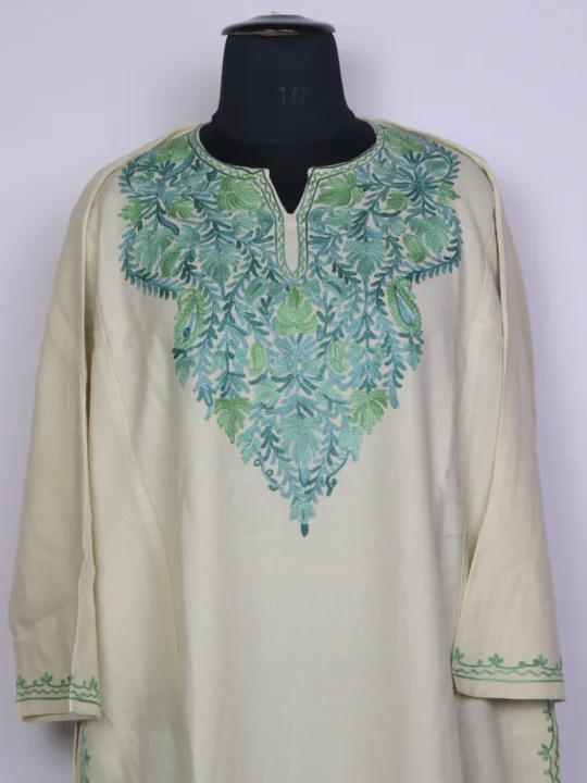 Cream Kashmiri Pheran In Cashmilon Wool For Women With Aari Kadhai Zeba - Image 2
