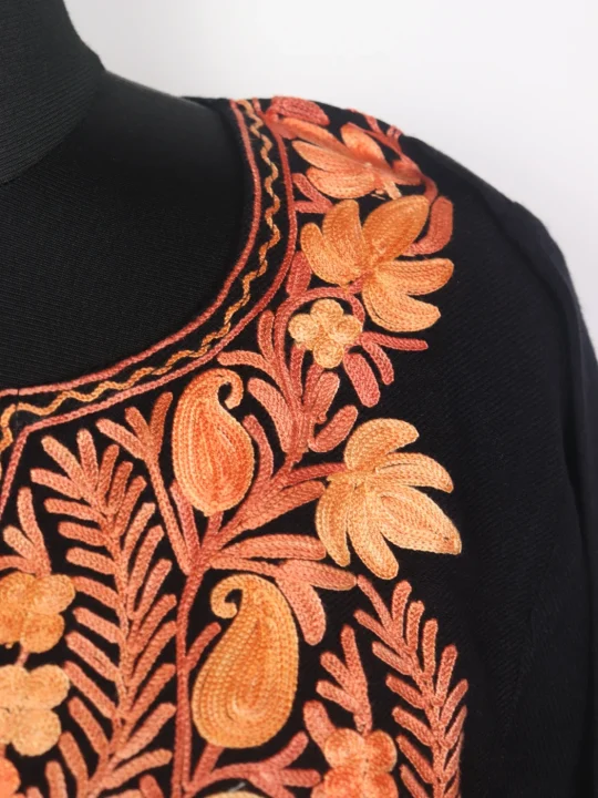 Kashmiri Pheran In Black Cashmilon Wool For Women Foziya With Aari Embroidery - Image 3