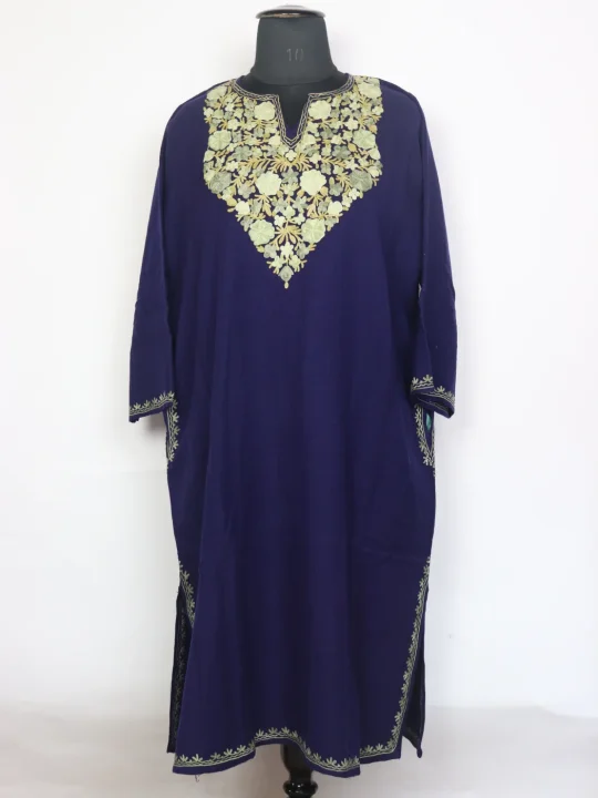 Bushra Kashmiri Pheran In Black Cashmilon Wool For Women With Aari Embroidery