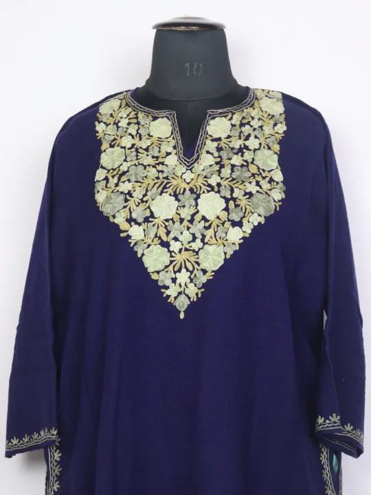 Bushra Kashmiri Pheran In Black Cashmilon Wool For Women With Aari Embroidery - Image 2