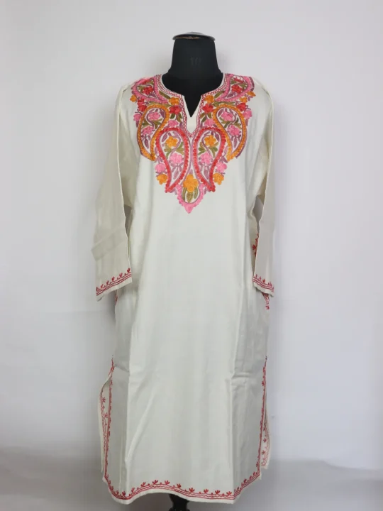 White Kashmiri Pheran In Cashmilon Wool For Women Anees With Aari Work