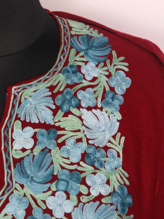 Kashmiri Maroon Pheran In Cashmilon Wool Sadiya For Women With Aari Kaam - Image 3
