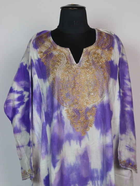 Kashmiri Tie-n dye Pheran In Cashmilon Wool for Women Yousmarg With Zari Work - Image 2