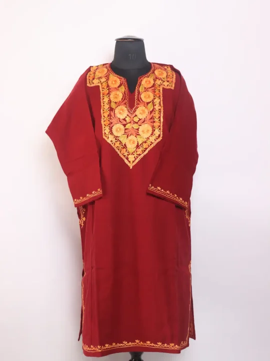 Jabeen Kashmiri Maroon Cashmilon Pheran For Women With Aari Kaam