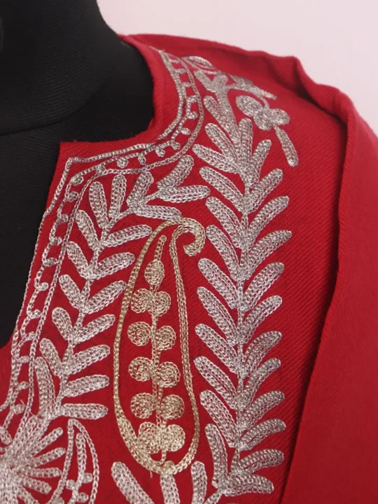 Yasmeena Kashmiri Pink Cashmilon Pheran for Women with Zari Work - Image 4