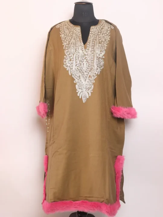 Kashmiri Beige Zooni Cashmilon Pheran for Women With Zari Work