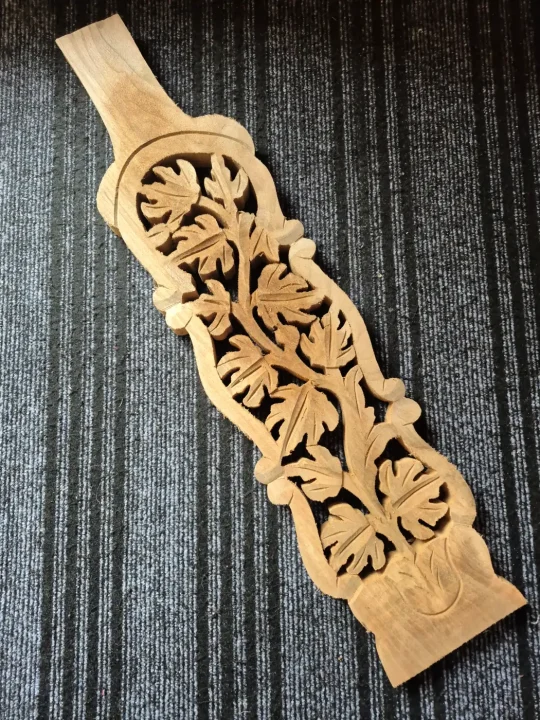 Gilgit Kashmiri Wooden Staircase Balusters Hand Carved Design ( Set of 10)