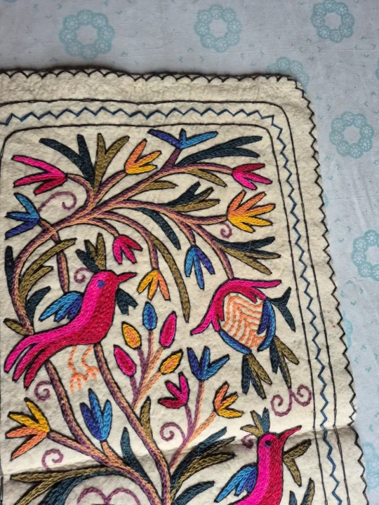 Kashmiri Hand Embroidered Namda Runner with Birds & Floral Motifs | 4x2 ft - Image 2