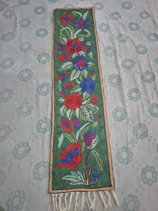 Varmul Kashmiri Handmade Silk Thread Chain Stitch Embroidery Runner 4*1ft - Image 3