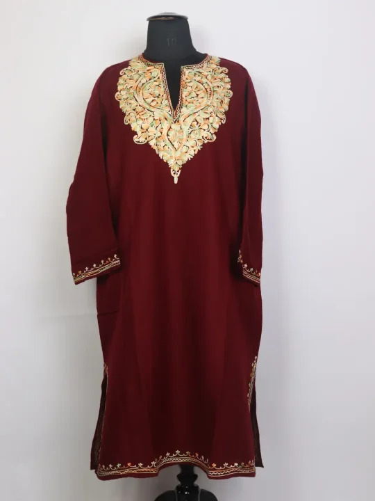 Mariam Aari Embroidered Kashmiri Maroon Cashmilon Pheran