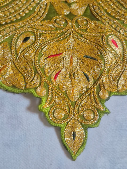 Jabeen Kashmiri Olive Green Long Neck Tilla Patch Set with 4 Matching Patches - Image 2