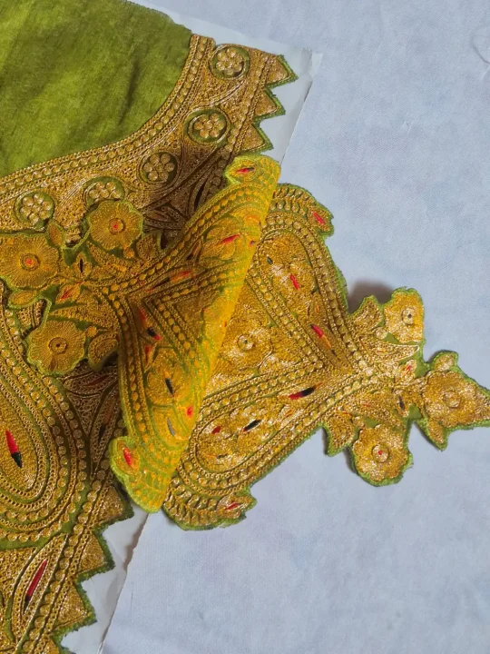 Jabeen Kashmiri Olive Green Long Neck Tilla Patch Set with 4 Matching Patches - Image 3