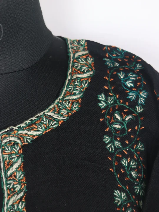 Black Kashmiri Pheran In Raffal Wool With Hand Sozni Embroidery | Naaz - Image 3