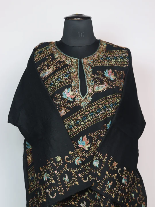 Ilham Kashmiri Pheran In Raffal Wool With Hand Sozni | Black - Image 2
