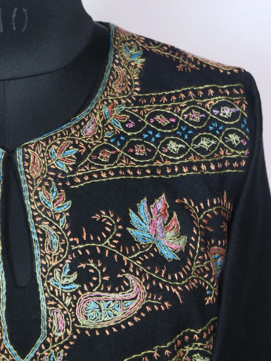 Ilham Kashmiri Pheran In Raffal Wool With Hand Sozni | Black - Image 3