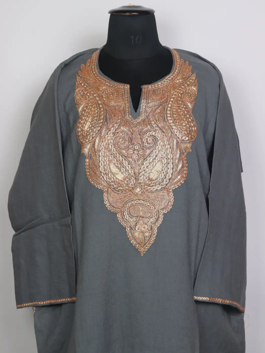 Minaal Kashmiri Raffal Wool Botte Tilla Work Pheran Grey - Image 2