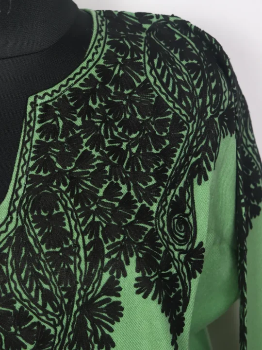 Kashmiri Gulmarg Cashmilon Pheran for Women with Front Back Aari Embroidery - Image 3
