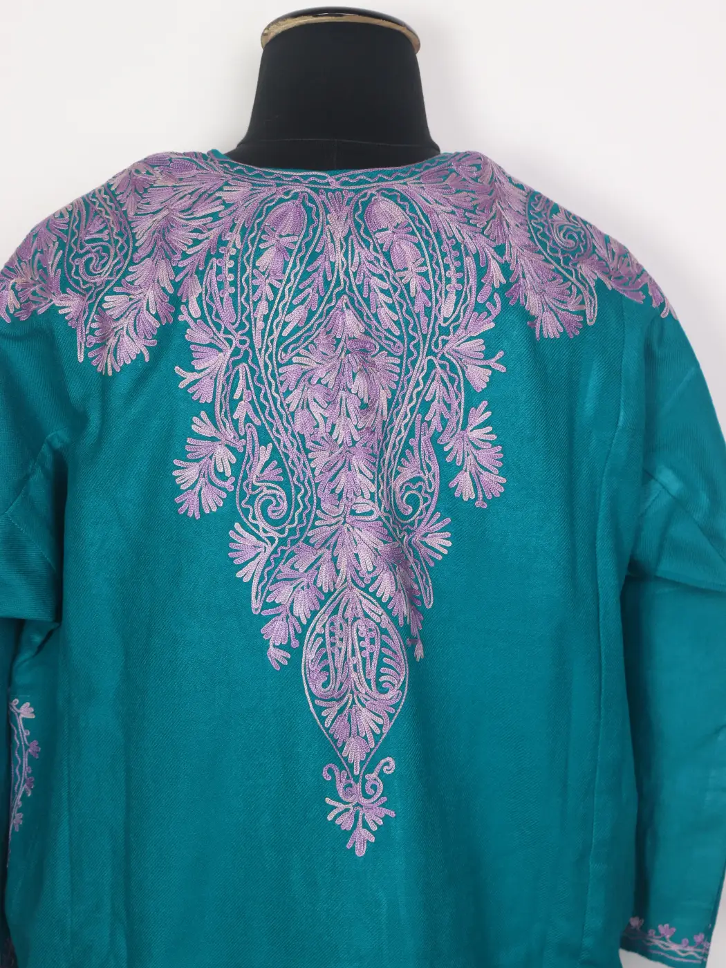 Kashmiri Cashmilon Pheran for Women Samander with Front Back Aari Kadhai - Image 4