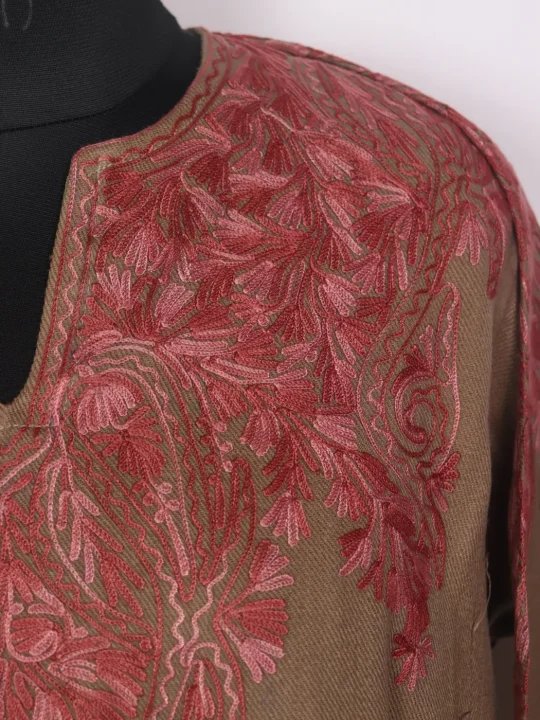 Beige Sufi Kashmiri Cashmilon Pheran for Women with Pink Front Back Aari Embroidery - Image 3